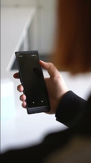 Speak 76 languages instantly with Vasco Translator V4!