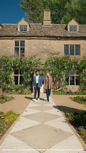  HOW WOULD YOU SPEND YOUR FIRST DAY IN THIS HOUSE IN CIRENCESTER? A...