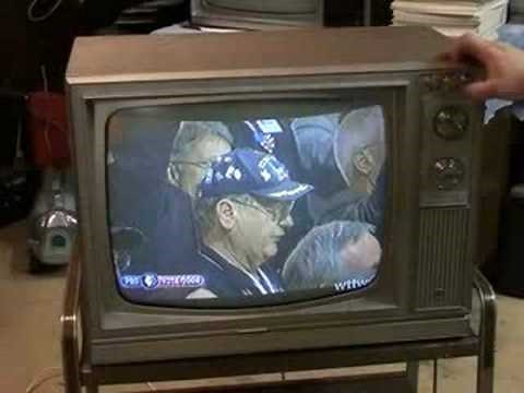 Watch a 1968 Zenith 20" Color Television!