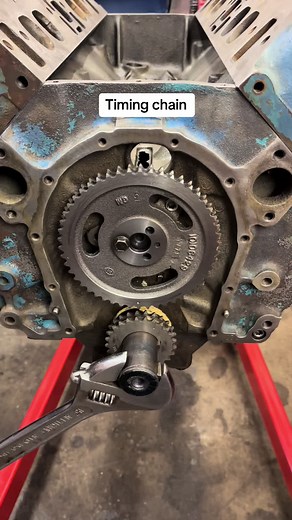 Prepping for timing chain installation #454 #engine #enginebuild #bigblock #vintageengine #diy #timingchain