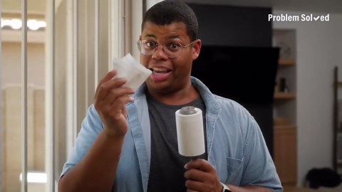 How to easily clean window screens