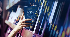 The 10 best investing books (according to stock market pros)