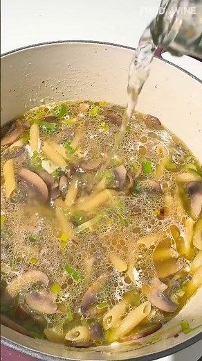 How to Make One-Pot White Wine Pasta with Mushrooms and Leeks