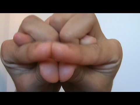 How to Do a Snake Hand Trick