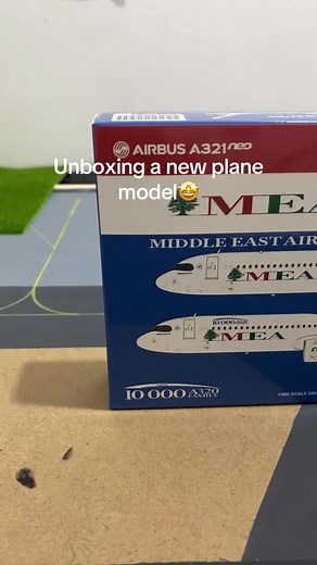 Unboxing a New Plane Model for Aviation Enthusiasts