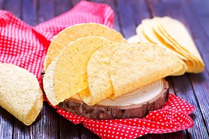 Do Taco Shells Go Bad? How Long Do They Last? - The Kitchen Journal