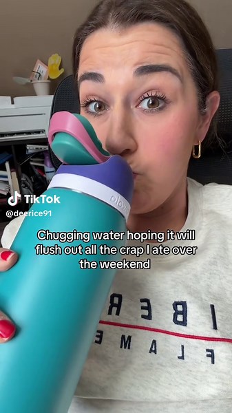 Chugging Water: Does It Really Flush Out Sugar?