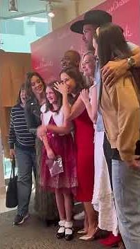 Lacey Chabert Meets Adorable 12-Year-Old Fan at Hallmark Store Meet & Greet