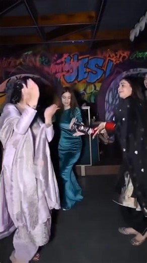 black suit ❤💫 #taniya #love #sajan #punjabimusic #buggdi