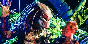 Why The Predator Takes Off His Mask Before Fighting Dutch