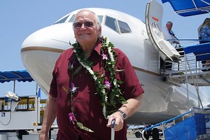 124K views · 2.6K reactions | On May 27th, YWAM (Youth With A Mission) founder Loren Cunningham passed the 3 million miles mark sitting in an economy seat with United Airlines... that makes over 6 million miles across all airlines for him. What advice does the man who has been to every country give to a traveller starting out? "Have a purpose. Have a call. Make sure that you are doing it for God and His purposes. He is love." #ywam | YWAM | Facebook