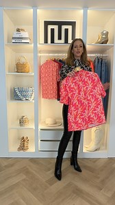 14K views · 29 reactions | OH-MY!  Deze té gekke Col Tops shop je voor slechts €29,95!  3.. 2.. 1.. GO!  Shop HIER ► https://www.fashionmusthaves.nl/tops-met-col/ Alle tops ► https://www.fashionmusthaves.nl/tops/ Gratis verzending vanaf €99,- | Gratis klimaatneutraal versturen | 14 dagen bedenktijd LOVE XX www.fashionmusthaves.nl | Fashion Musthaves | Facebook