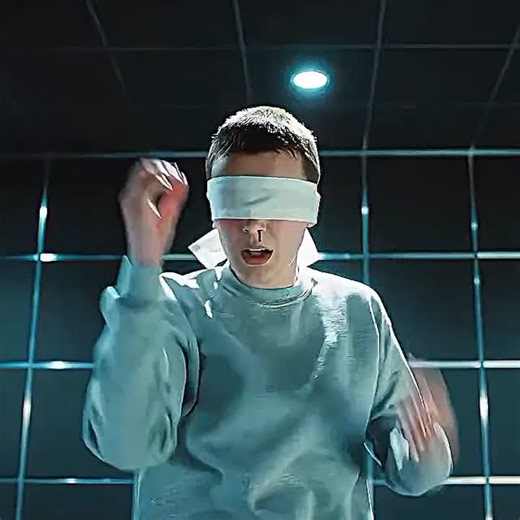 SMART_GROW on Instagram: "日本では、人々の足跡が電気に変わる！ 圧電タイルを使って、一歩ごとに小さなエネルギーを生み出します。 何百万人もの人々の歩みが集まると、渋谷駅のような場所でLEDライトやディスプレイを動かすことができます。 動きをクリーンで専生可能なエネルギーに変える一持続可能でスマートな都市づくりの素晴らしいアイデアです♪ #日本のイノベーション#圧電#未来技術グリーンエネルギー再生可能エネルギークリーンエネルギー＃持続可能な未来＃スマートシティテクノロジーの力エコ技術 都市エネルギー＃ 京ライフ ＃渋谷駅イノベーション モダンジャパンエコフレンドリースマートテクノロジーエライフ ＃渋谷駅 イノベーション ＃モダンジャパンエコフレンドリースマートテクノロジーエネルギー革命テックニュース ＃サステナブルライ"