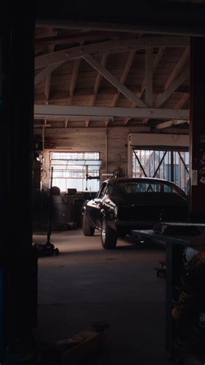 MVMT on Instagram: "The new racing chronograph inspired by LA’s most iconic stretch of asphalt. This is the Mulholland Collection. • • • #mvmtwatches #mulholland #menswatches"