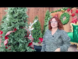 How to Install Ribbon on Your Christmas Tree (3 Easy Techniques)