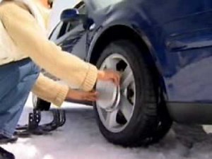 スパイクスパイダー　コンパクトモデル　簡単タイヤチェーン取り付け方