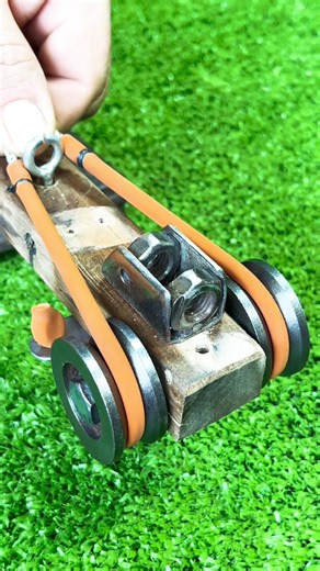 Unique wooden Crossbow # Rollers support # Simple but powerful #creativesurvival