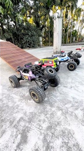 3 Different RC Cars Climbing Into a Megaramp! Epic Ramp Challenge 🚗🔥
