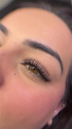Classic Lash Extensions Tutorial: Full Coverage Classics