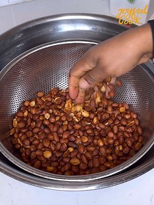 177K views · 7K reactions | 2 different ways to roast peanuts at home. | Joyful Cook | Facebook