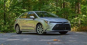 Top 10 Hybrid Cars With AWD