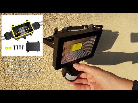How to install a motion-sensing LED floodlight - tutorial for setting up the best floodlight