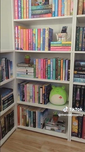 "✨ The MOST AESTHETIC Bookshelf Decor Ideas You’ll EVER SEE! 📚🌟 | Dreamy DIY & Decor Inspiration"