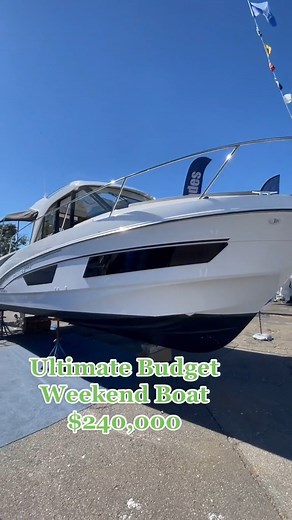 5K views · 43 reactions | Tour of a Beneteau Antares 9, an awesome budget weekend boat #boatbuddies | Boat Buddies | Facebook