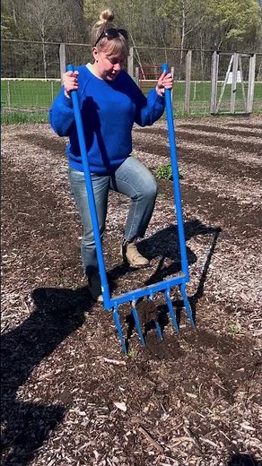 How to use a broadfork to prep the soil