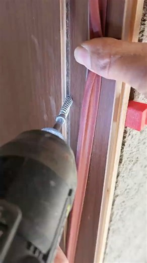 Fixing the Door Frame to the Wall – No More Sagging Doors #woodworking #classicwood