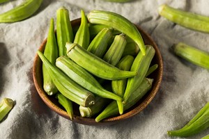 Can You Freeze Okra? (YES! Here's How) - Easy Freezing