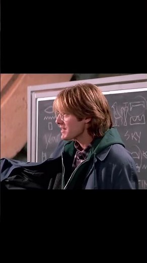 My report says 10,000 | Stargate (1994)