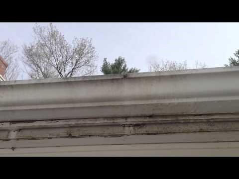 Cleaning Aluminum Gutters
