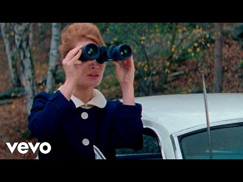 Raphaël - Le train du soir (Clip officiel) ft. Pomme