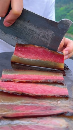 Homemade cured pork, mother's cooking taste. #Cured pork #Rural life