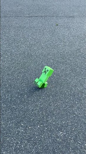 Minecraft Exploding RC Creeper with Tricks #minecraft #creeper