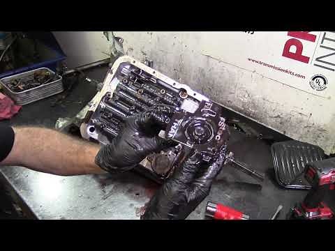 🔧700R4 Transmission Overhaul Part - 1 | Full Rebuild