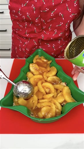 Easy 4 ingredient holiday dessert I make an easy apple pecan cake with cookie dough, apple pie filling, yellow cake mix, and butter. | Amy's Kitchen