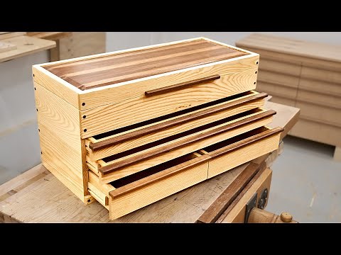 How to Make a Toolbox with Drawers - Woodworking