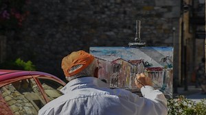 Can You Spray Paint Canvas? Spray Painting Canvas In 4 Easy Steps - Popular Painter