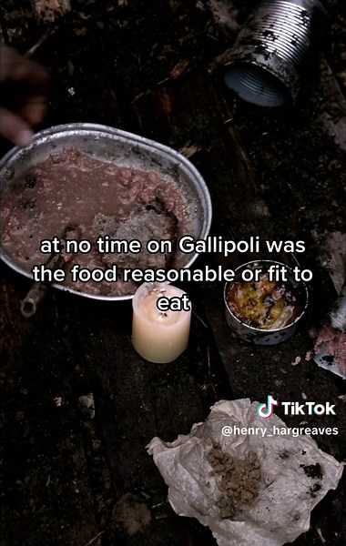 Food in the Trenches During WW1: Exploring Military Rations and Trench Stew