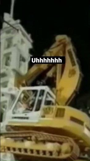 These excavator tricks are INSANE! 👀🤯