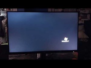 Windows 7 Ultimate Logo Screensaver