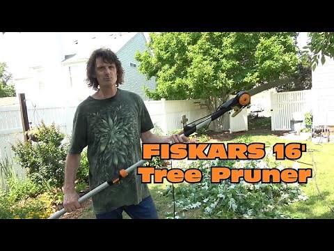 Fiskars 16 foot Tree Pruner - Chain Drive Extendable Pole Saw - REVIEW