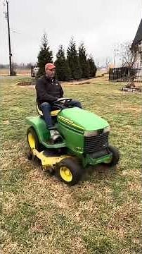 John Deere 345 garden tractor