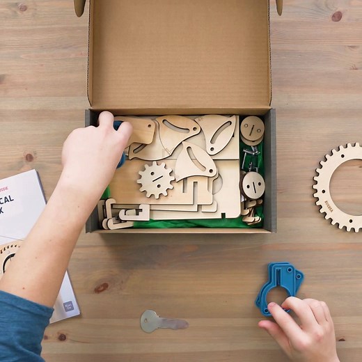 3.9K reactions · 2.1K shares | KiwiCo subscriptions teach kids all about STEM through fun hands-on projects.  Science  Technology  Engineering  Math | KiwiCo | Facebook