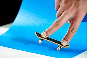 How to Kickflip on a Fingerboard: Easy Guide with Tips!