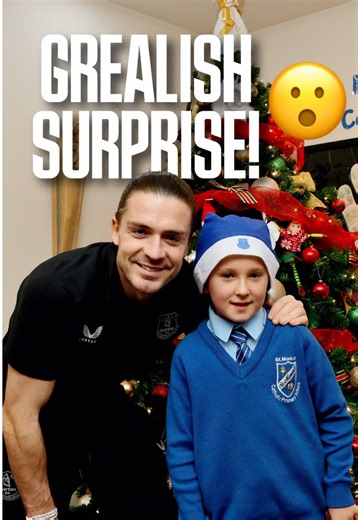 When @Jack Grealish turns up in the middle of your class… 😮💙 #grealish #christmas #surprise #premierleague #epl