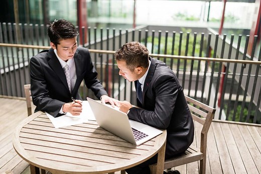 How National Interest Rates Affect Currency Values and Exchange Rates