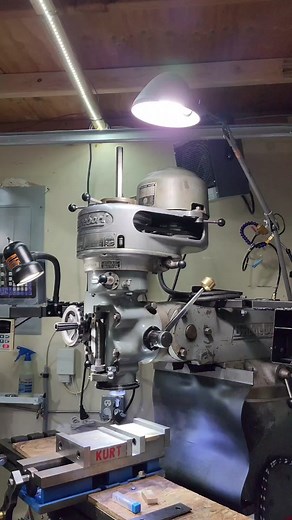 Precision 8° Angle Cutting on 1963 Bridgeport Milling Machine